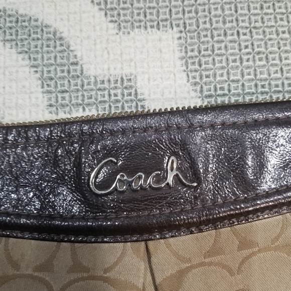 Coach Ashley Signature Hippie Bag - Picture 3 of 9
